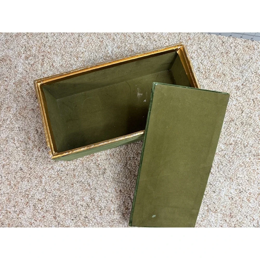 Vintage 60's Fabergé Avocado green gold Faberge Egg Velvet Box Storage 11